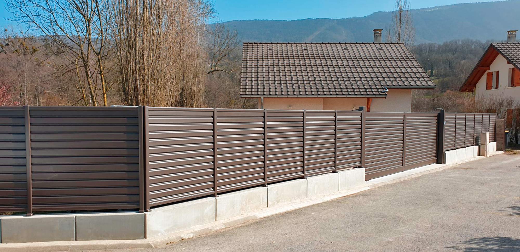 paysagiste en Savoie : realisation  d'un mur en maconnerie, mur en pierre
