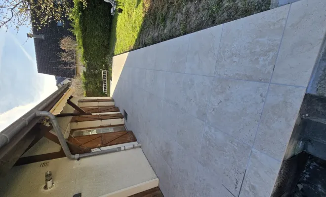 Réfection d'une terrasse en carrelage grès cérame à Chambéry, Chambéry, ANTHONY FONTAINE PAYSAGISTE